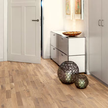 Ladda upp bild till gallerivisning, Berg & Berg Ek L Vild Borstad Vit Mattlack