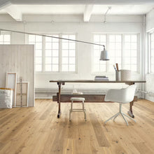 Indlæs billede til gallerivisning Berg & Berg Ek XXL Hjärter Borstad Råträ Mattlack