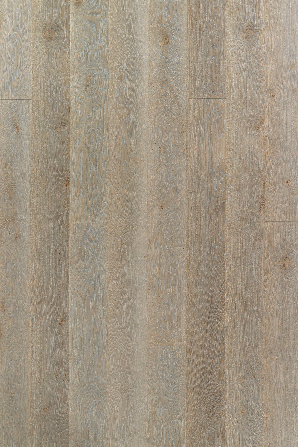 Timberwise ek Bole. Sortering är inte angiven. Vägledande prov; ytbehandling och plankmått är inte verifierade.