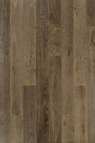 Timberwise ek Sea Clam. Sortering är inte angiven. Vägledande prov; ytbehandling och plankmått är inte verifierade.