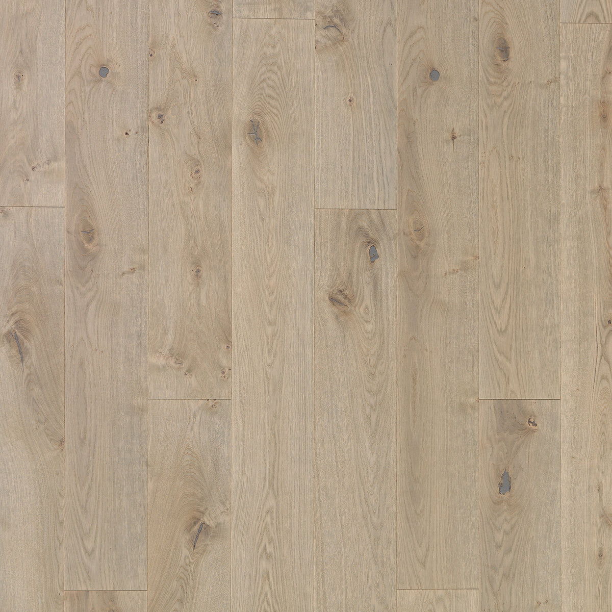 Timberwise Ekplanka Levi – kvadratisk produktbild ovanifrån med plankorna vertikalt. Vägledande kulörreferens; sortering, ytbehandling och plankmått kan avvika.